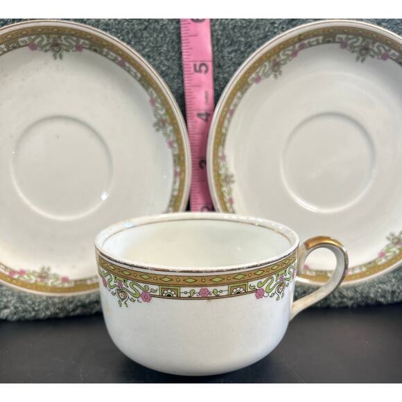 Art Nuevo Tea Cup & 2 Saucers Johnson Bros. England Porcelain - Picture 8 of 12